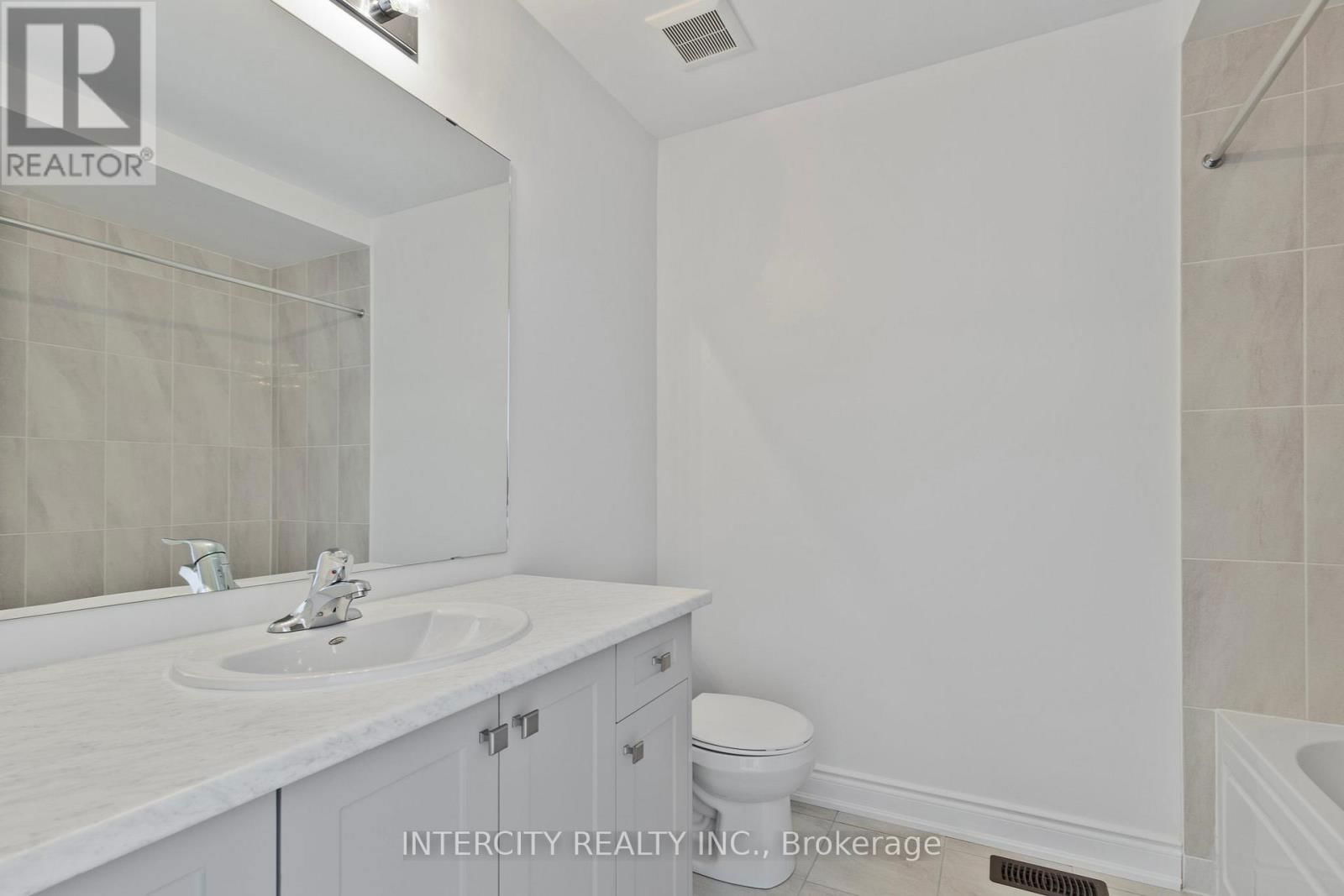 7 AVALON DRIVE Image 31