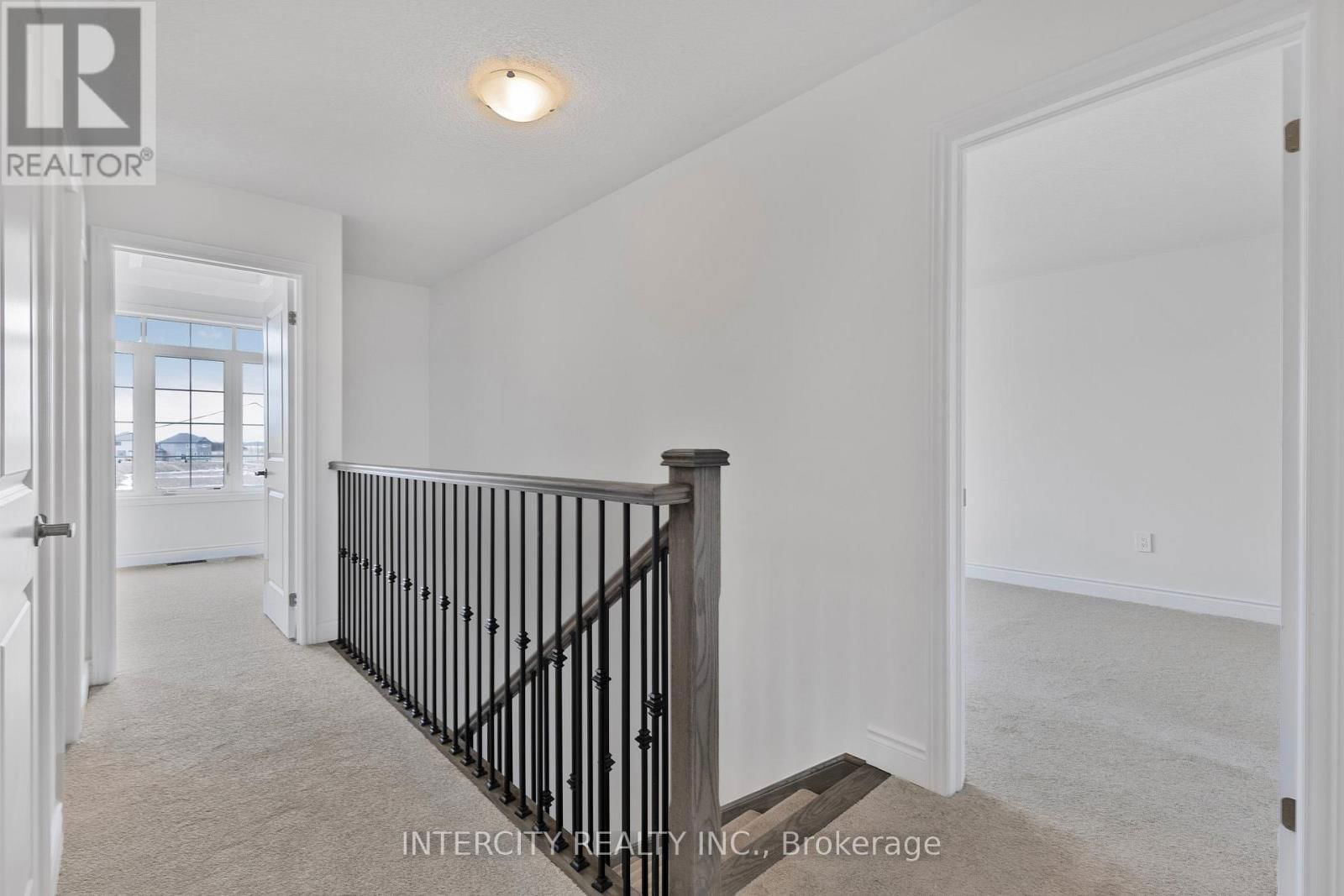 9 AVALON DRIVE Image 25