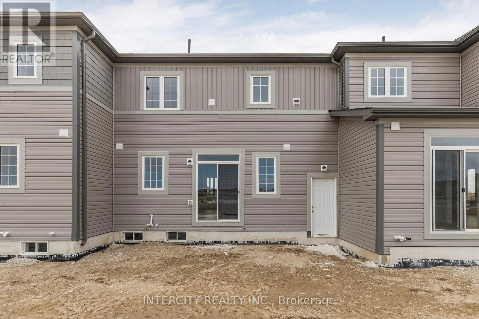 9 AVALON DRIVE Image 30