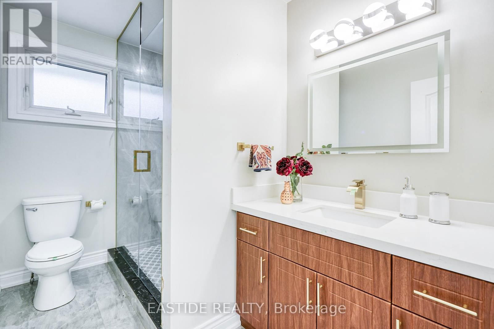 82 MILLER DRIVE Image 26