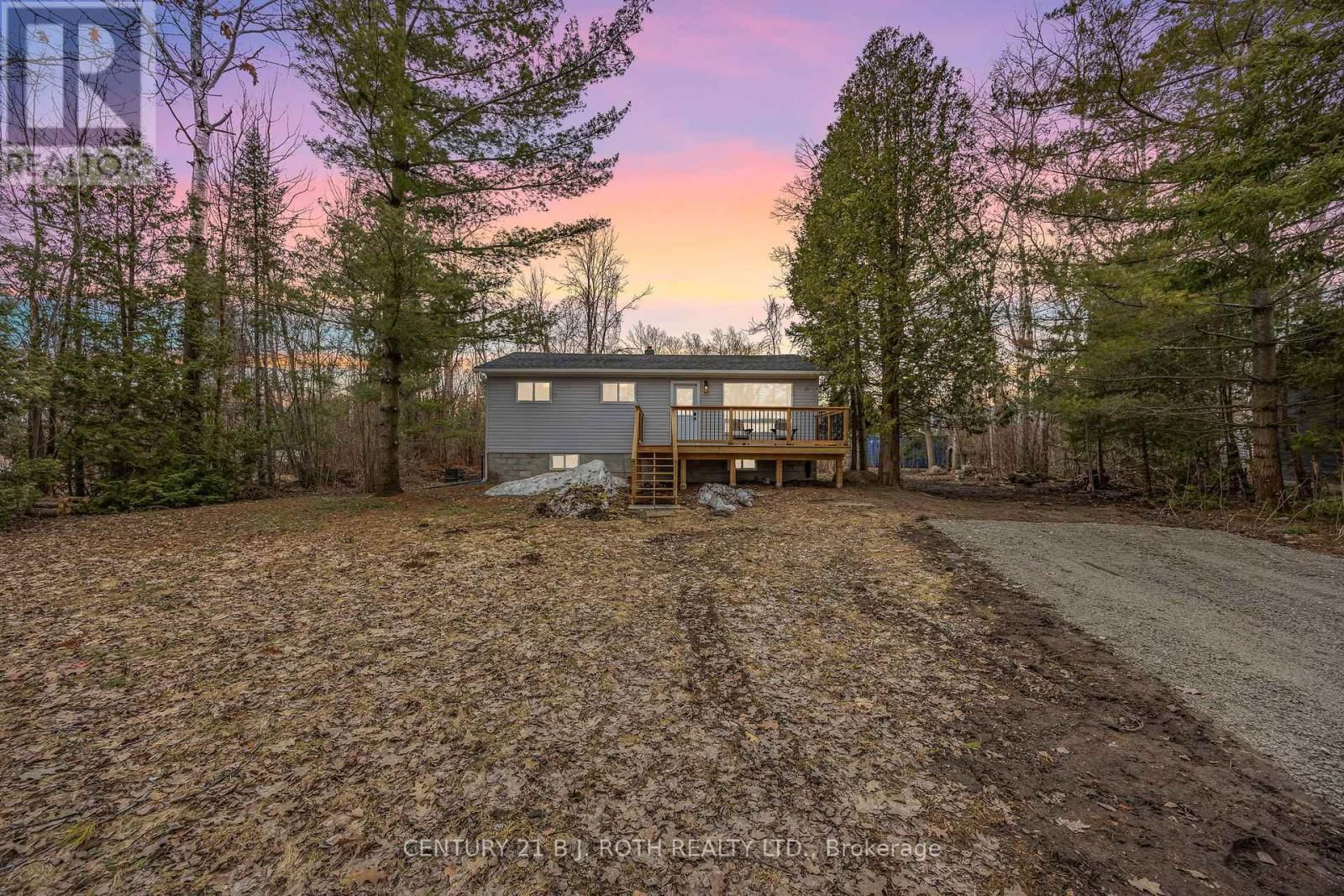 185 SILVER BIRCH CRESCENT Image 1
