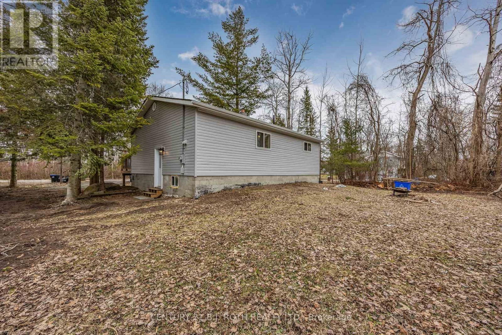 185 SILVER BIRCH CRESCENT Image 33