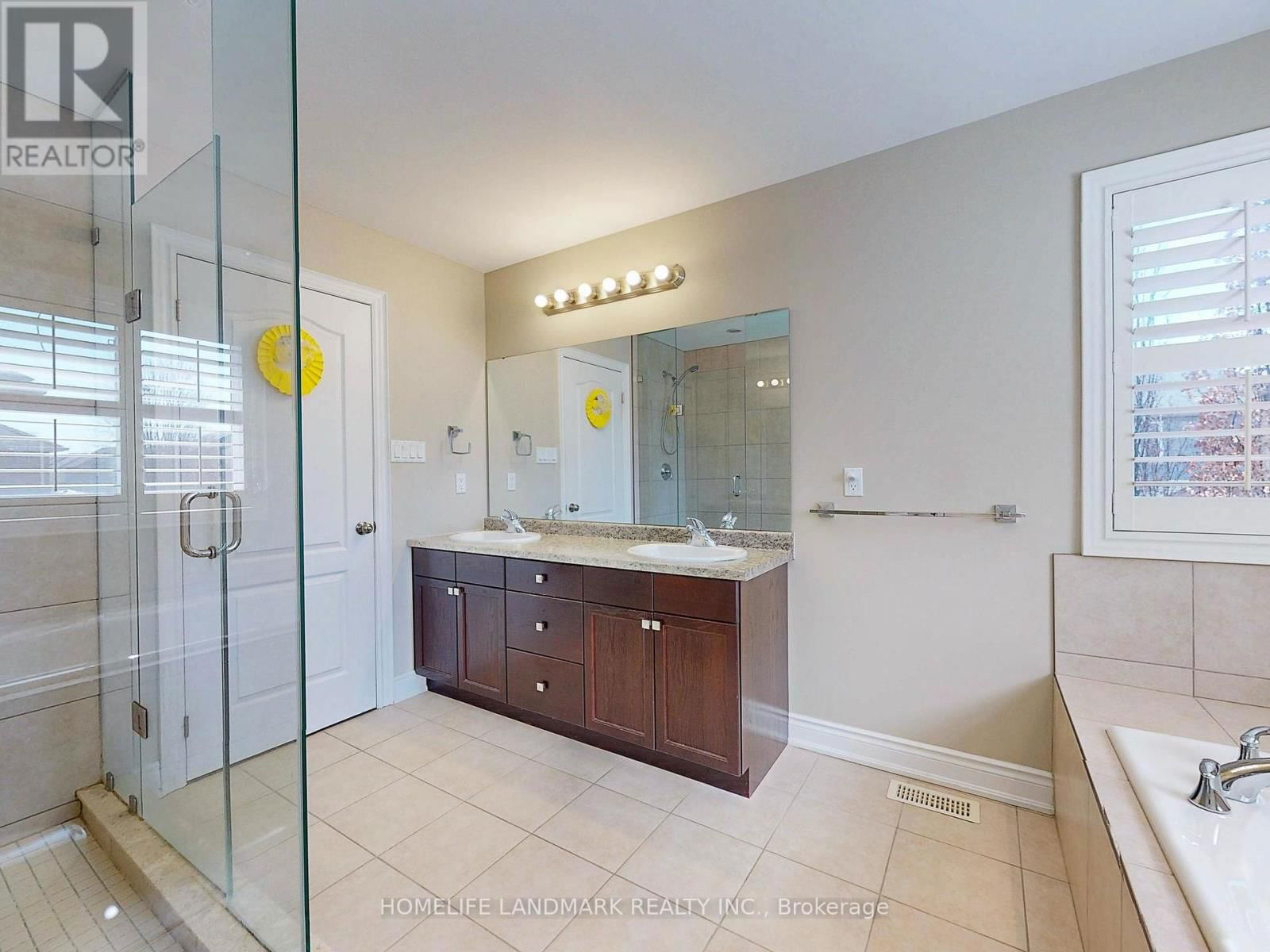 73 GRAIHAWK DRIVE Image 24