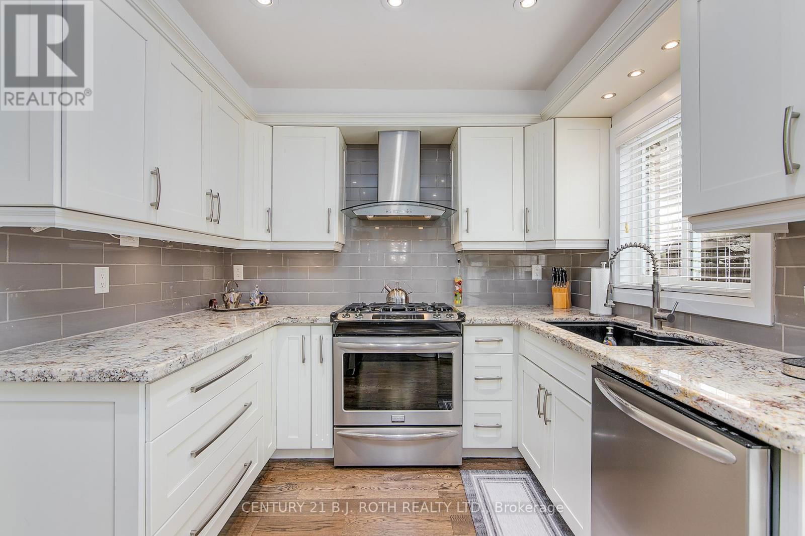 124 BROWN STREET Image 10