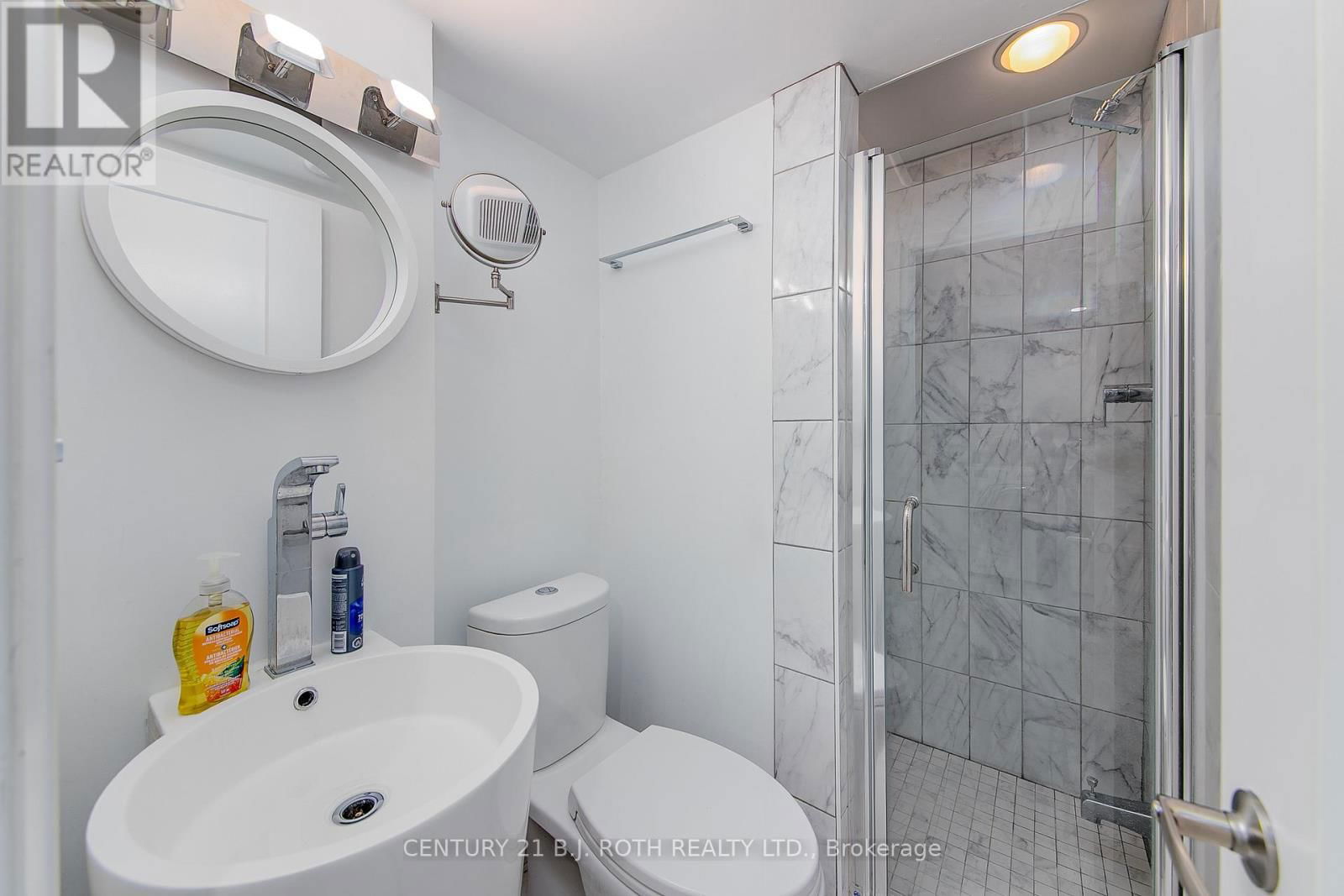 124 BROWN STREET Image 26