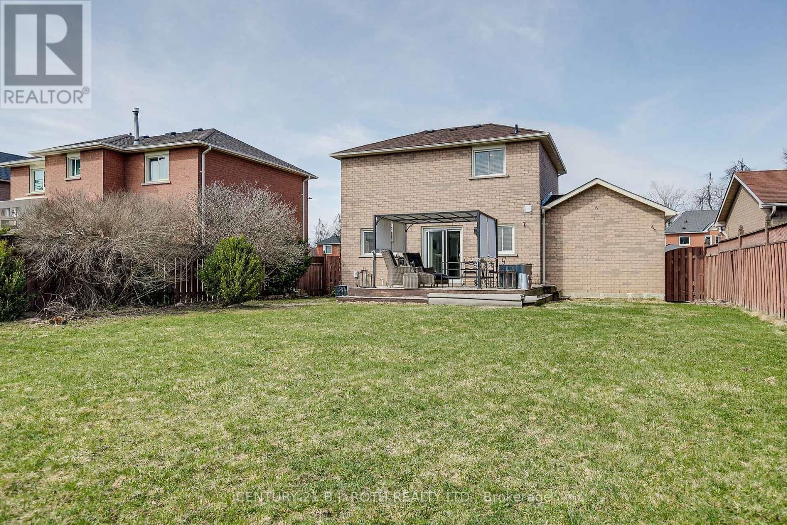 124 BROWN STREET Image 28