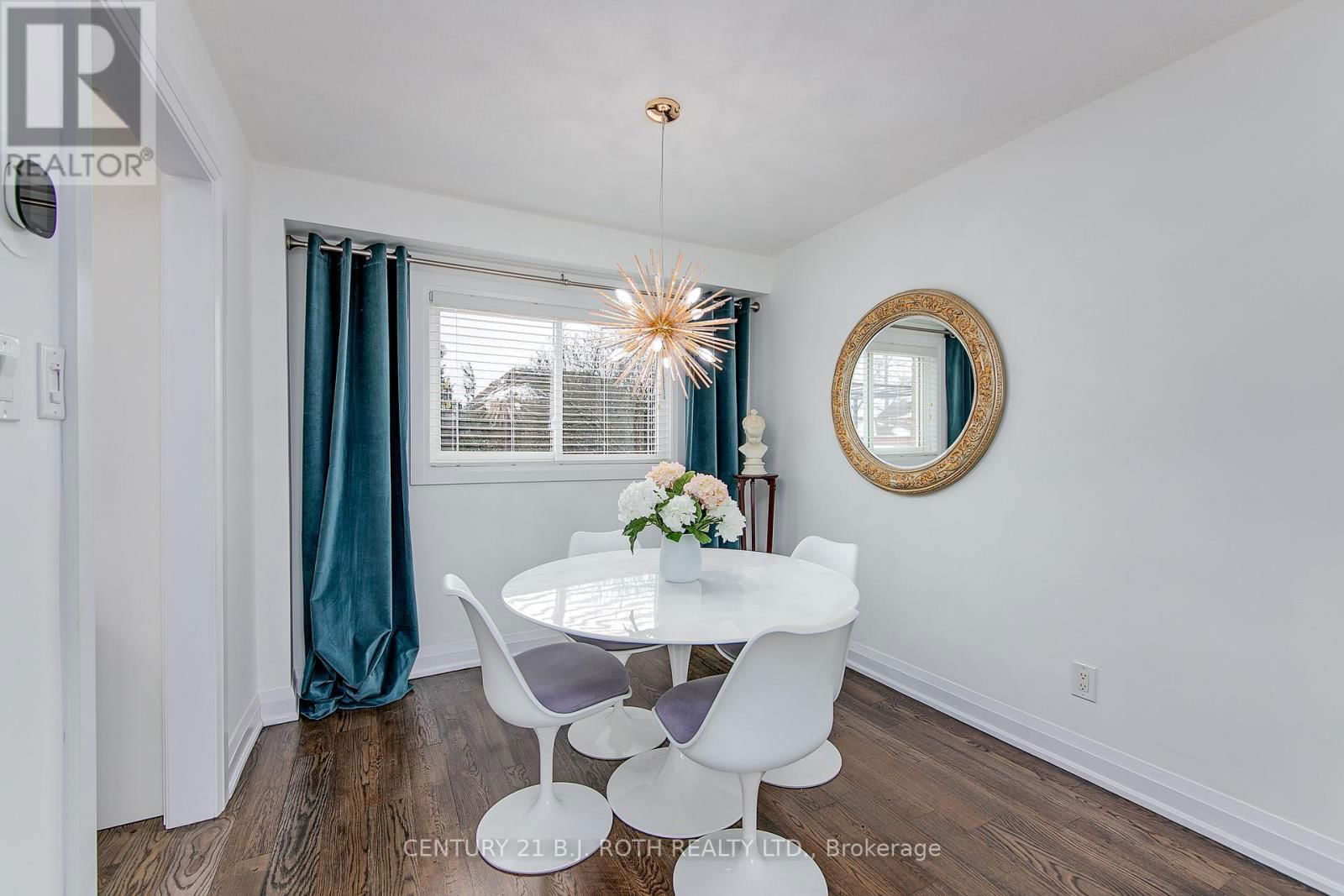 124 BROWN STREET Image 8