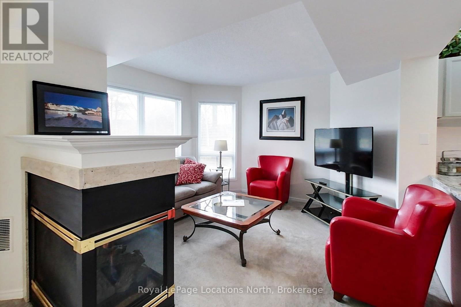 28 BARKER BOULEVARD Image 16