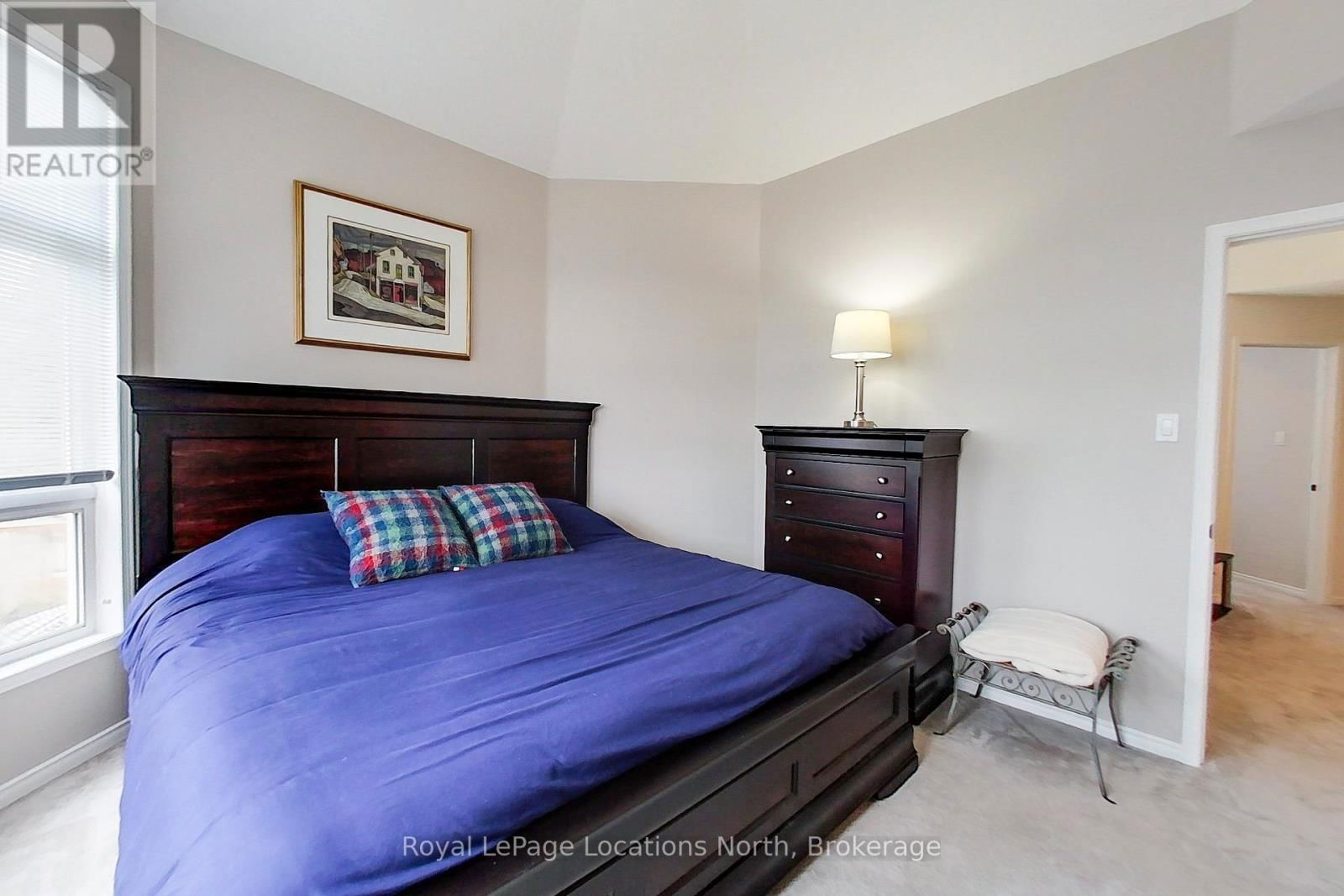 28 BARKER BOULEVARD Image 30