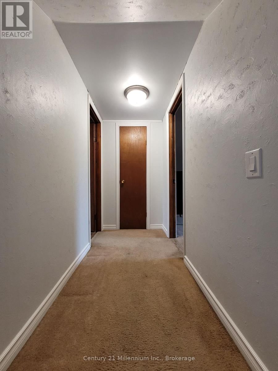 25 AYLING REID COURT Image 19