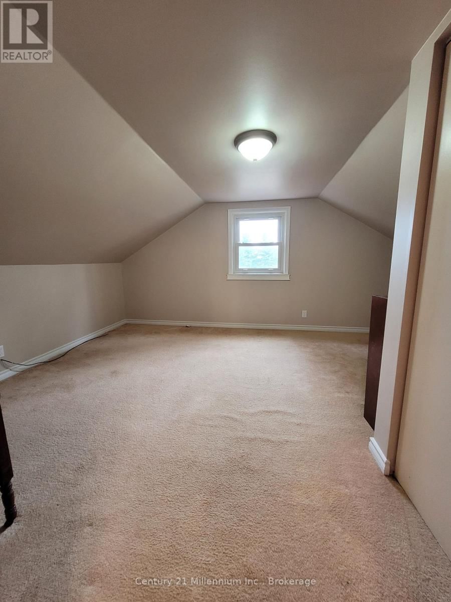 25 AYLING REID COURT Image 21