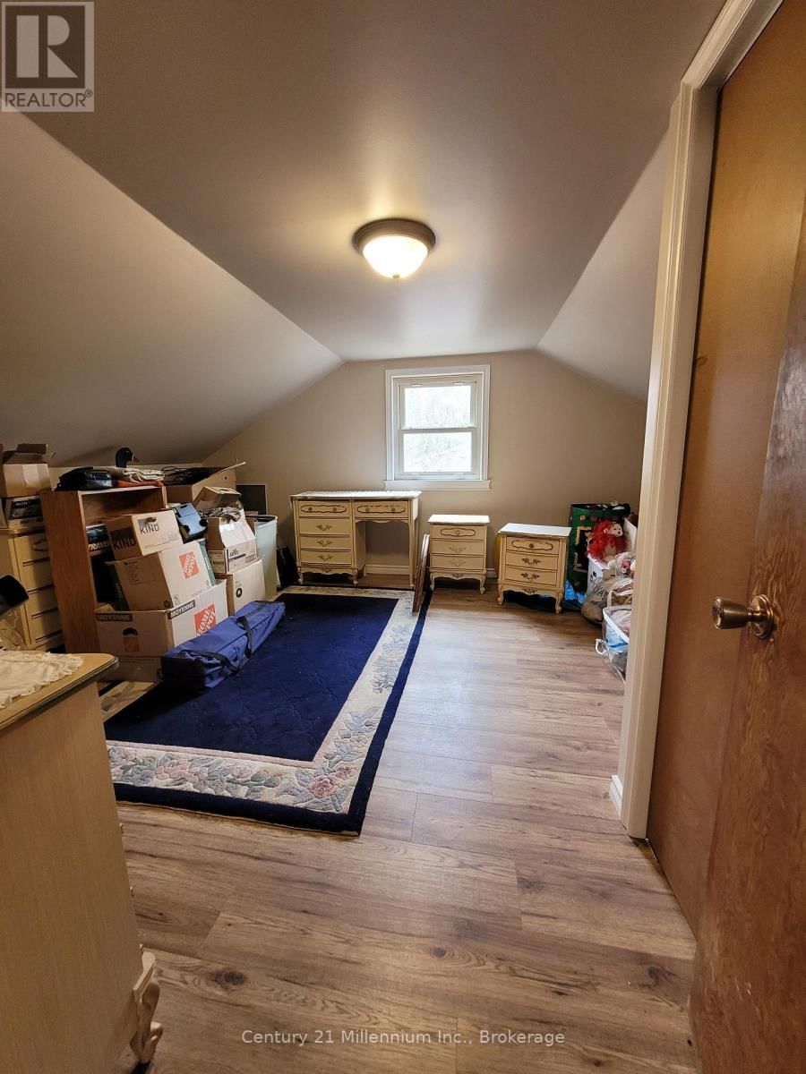 25 AYLING REID COURT Image 22