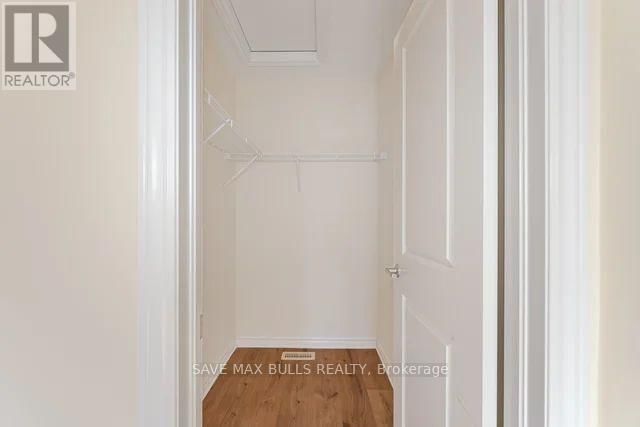 164 ALLEGRA DRIVE Image 25