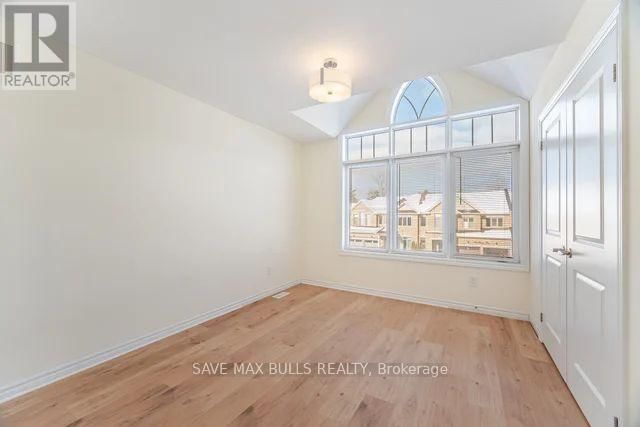 164 ALLEGRA DRIVE Image 26