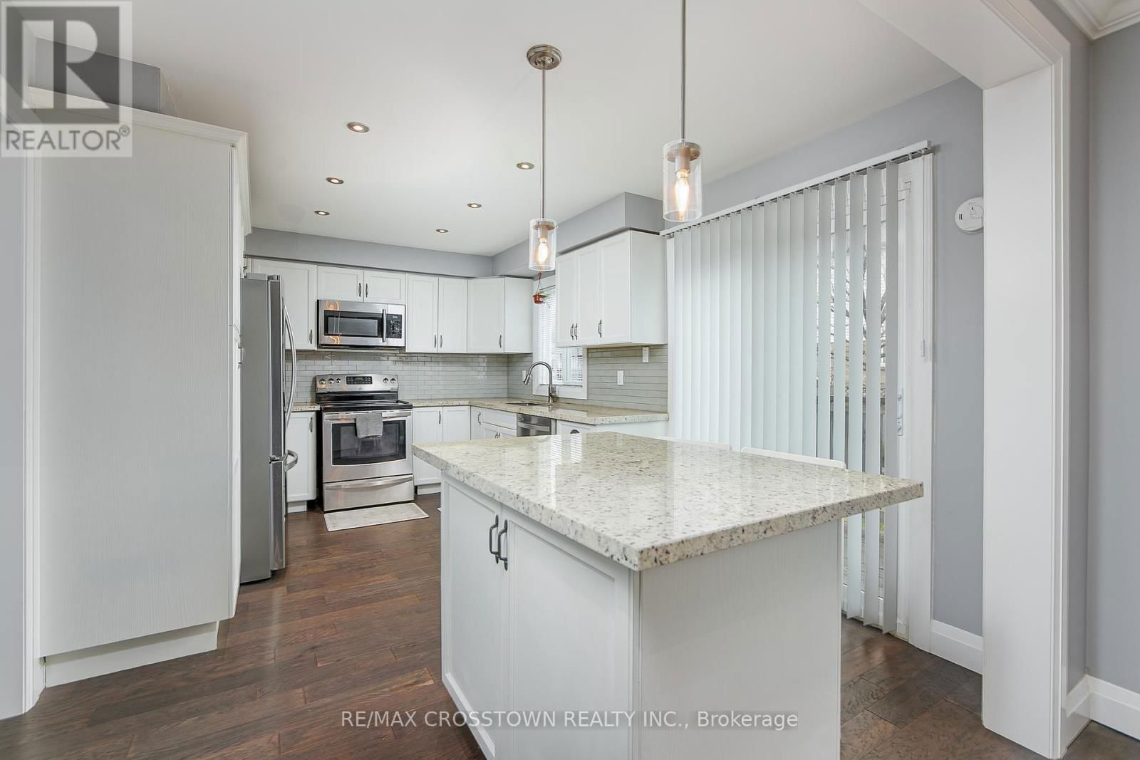 9 PATTERSON PLACE Image 14