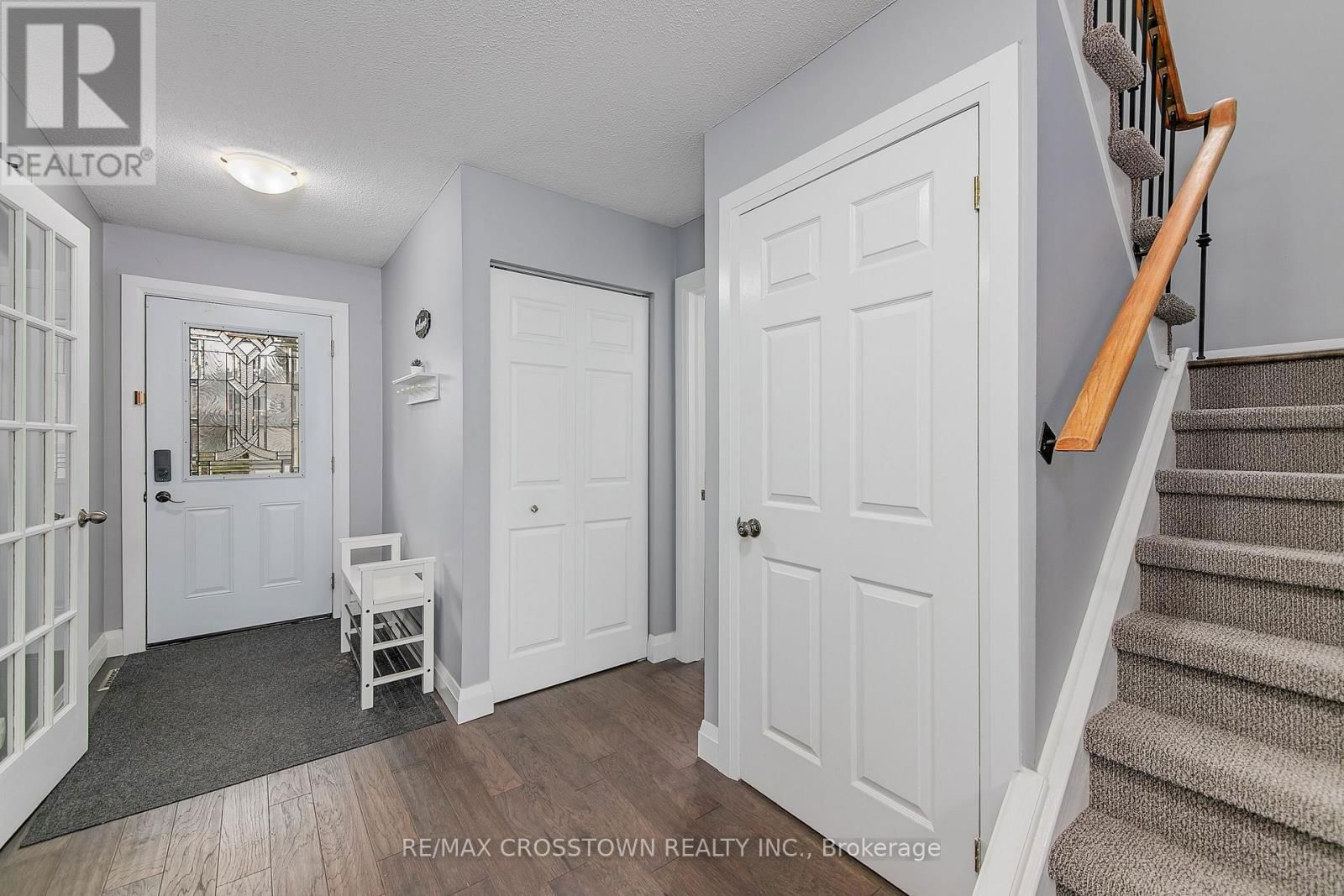 9 PATTERSON PLACE Image 19