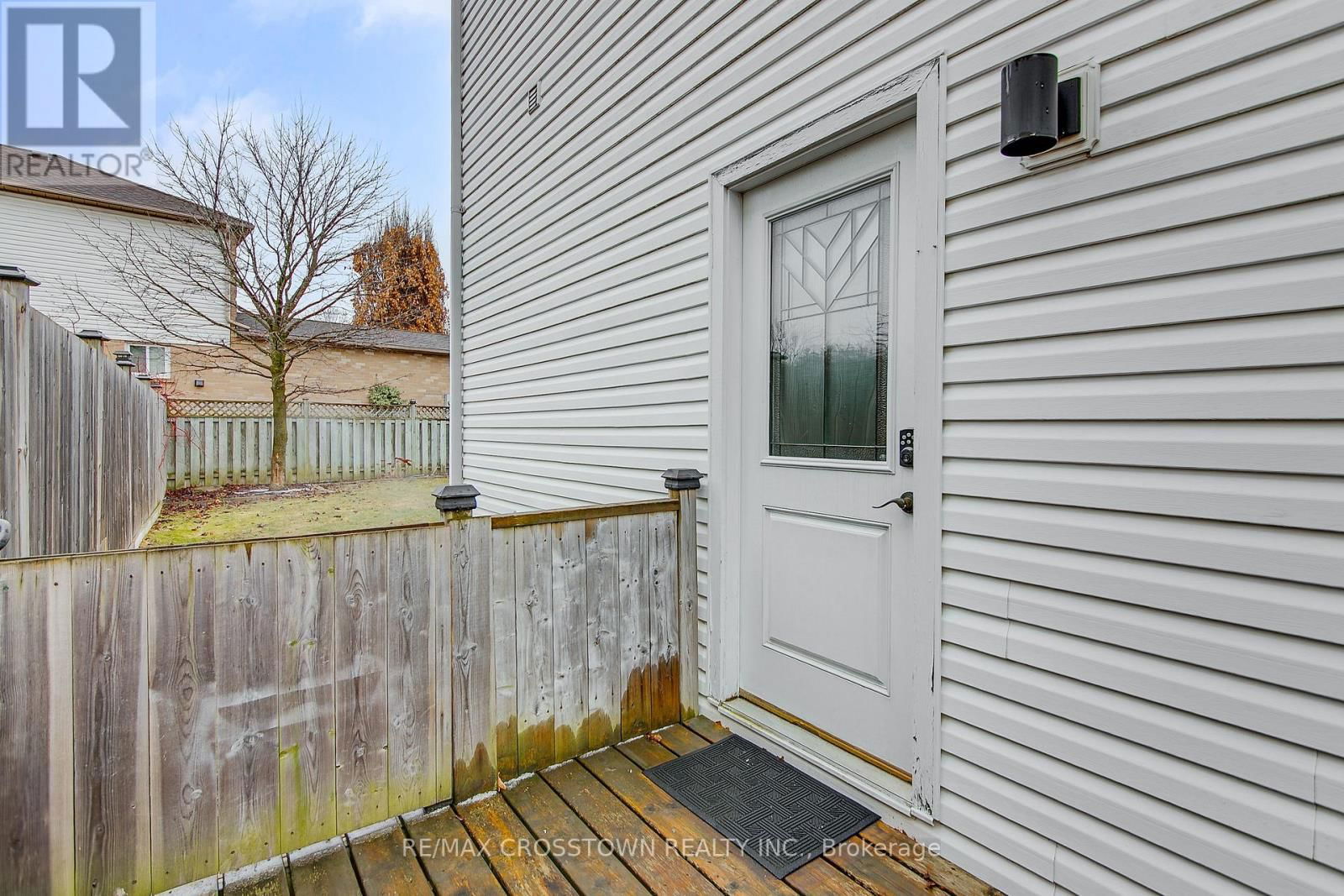 9 PATTERSON PLACE Image 35