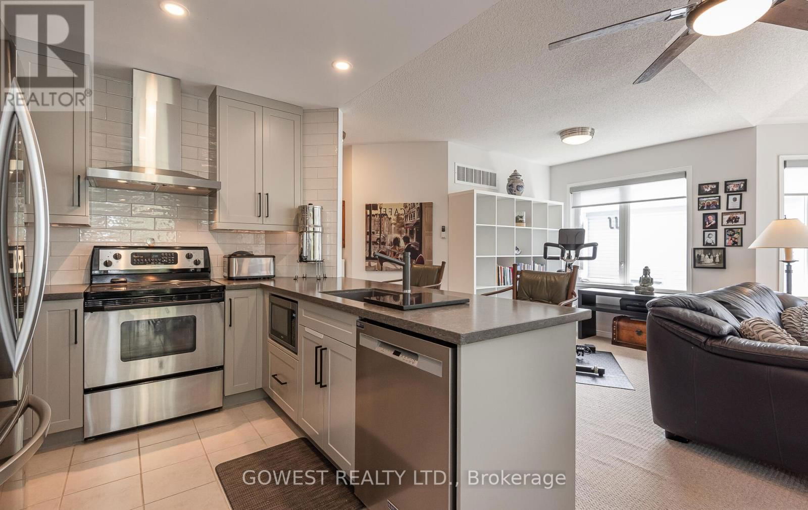 32 VALLEYMEDE COURT Image 12