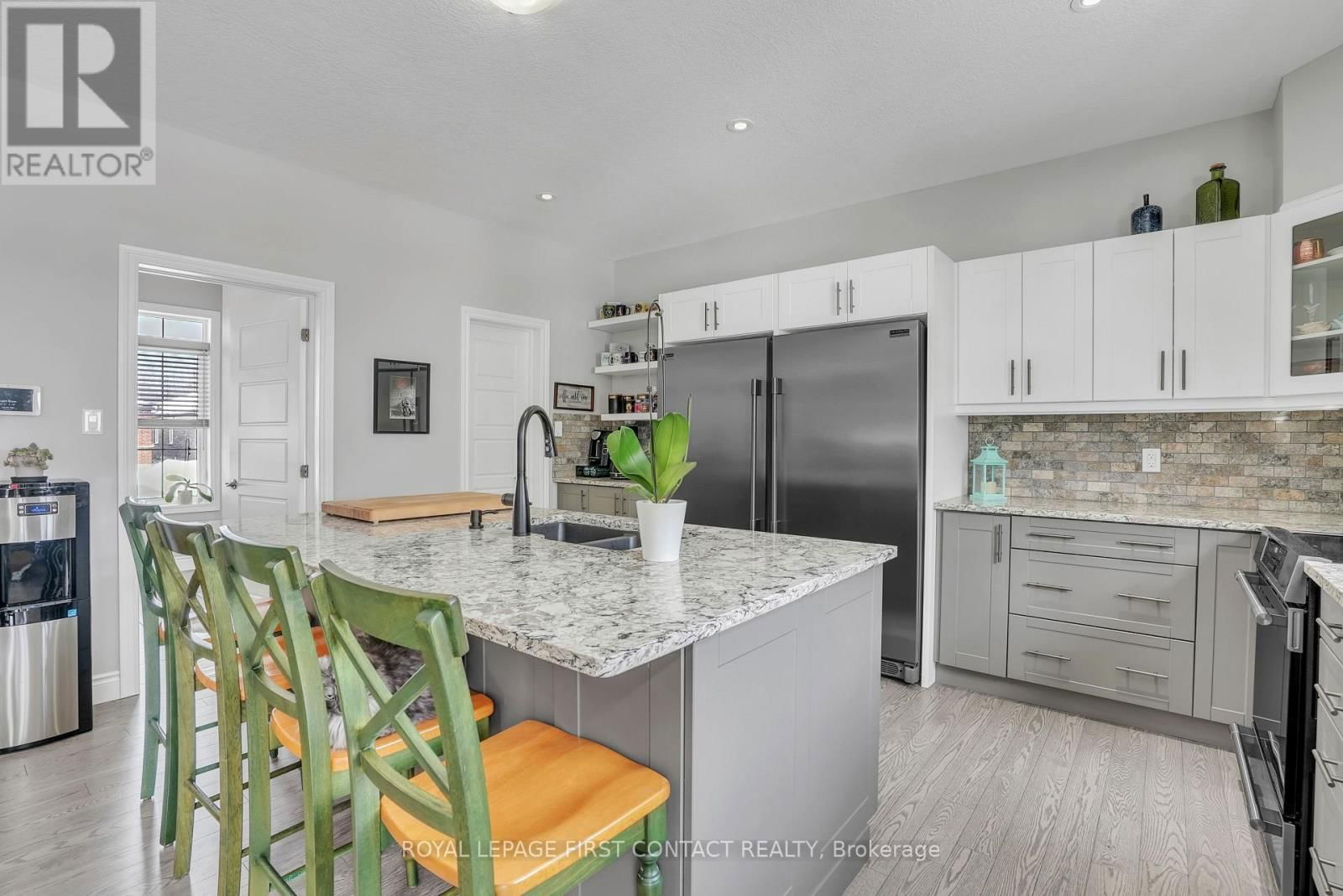 5 CHARLIE RAWSON BOULEVARD Image 14