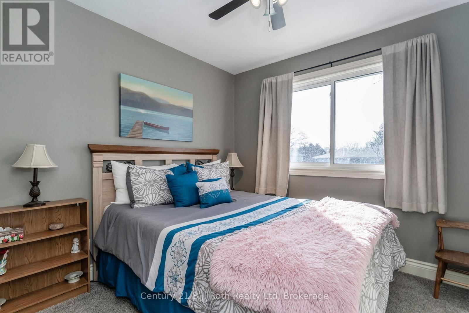 1055 GLEN EAGLES CRESCENT Image 15