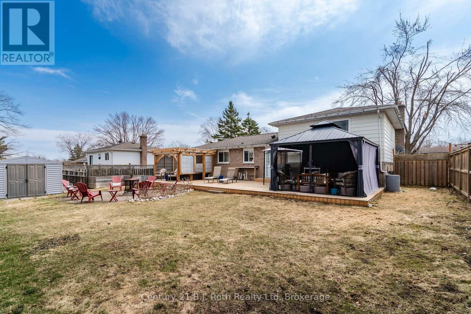 1055 GLEN EAGLES CRESCENT Image 29