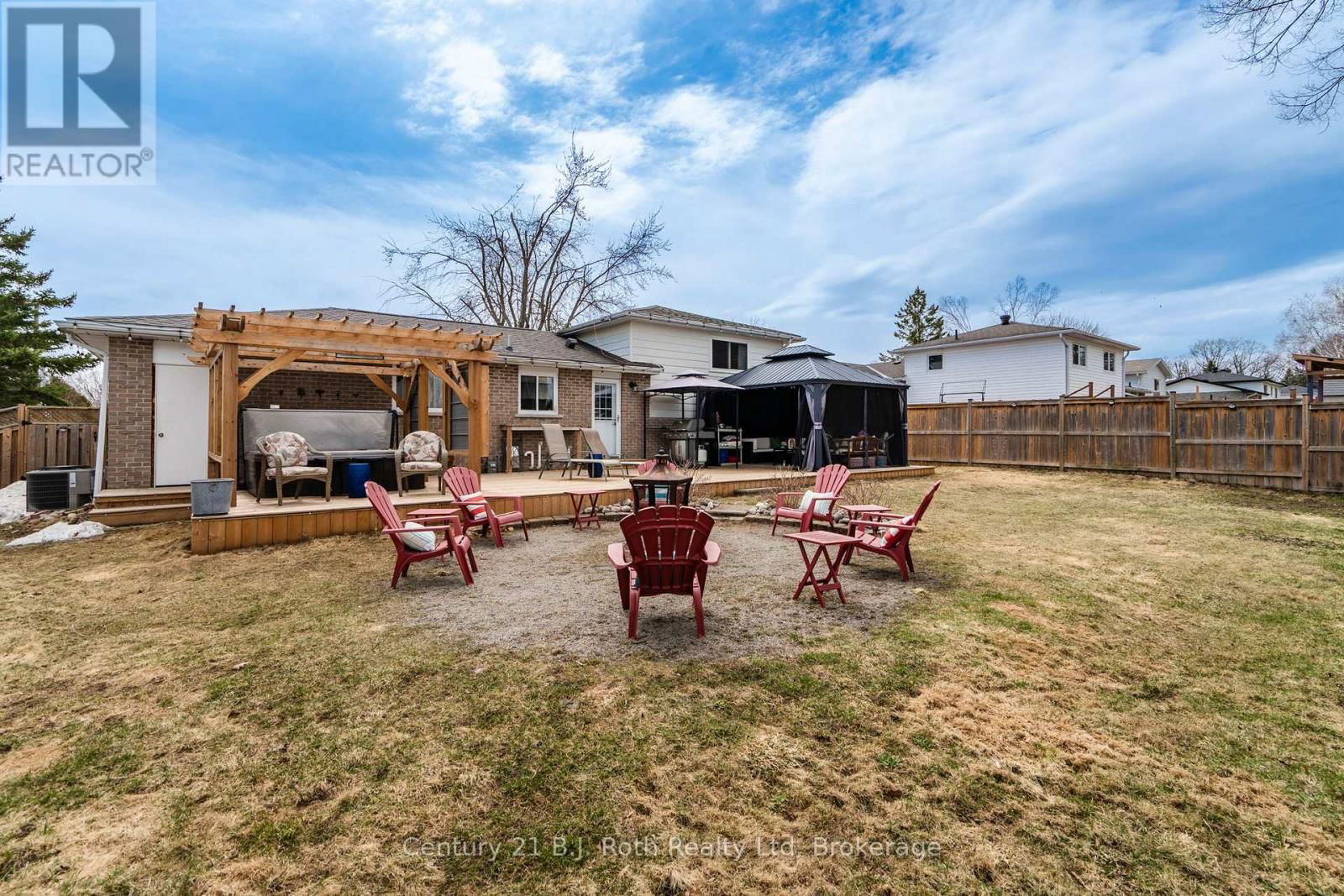 1055 GLEN EAGLES CRESCENT Image 30
