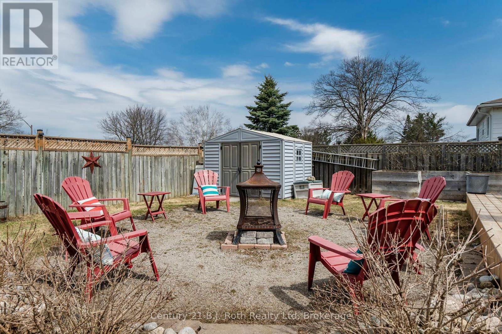 1055 GLEN EAGLES CRESCENT Image 36
