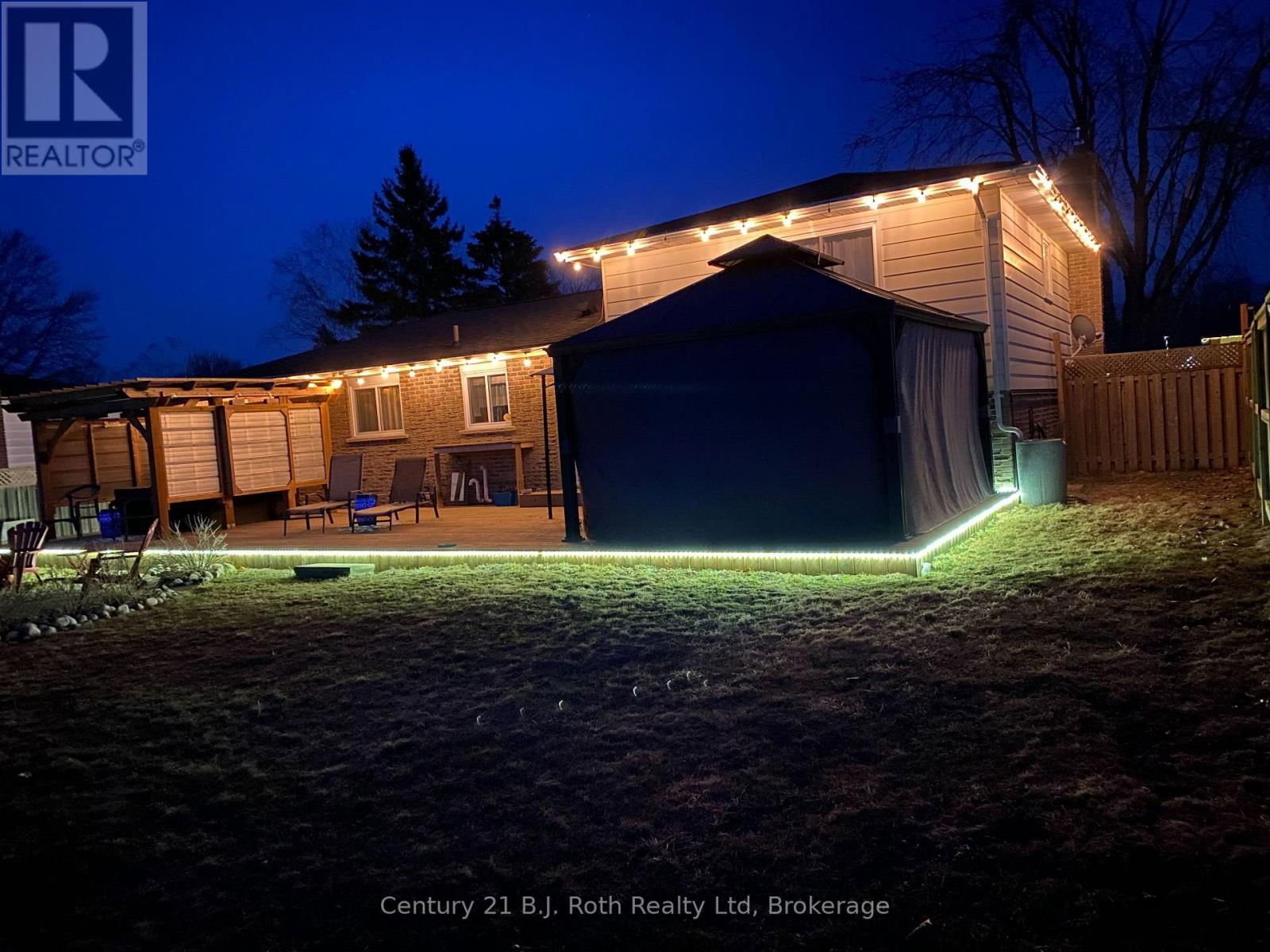1055 GLEN EAGLES CRESCENT Image 44