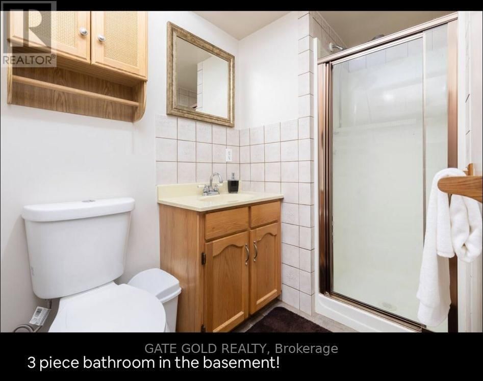 51 BECK BOULEVARD Image 24