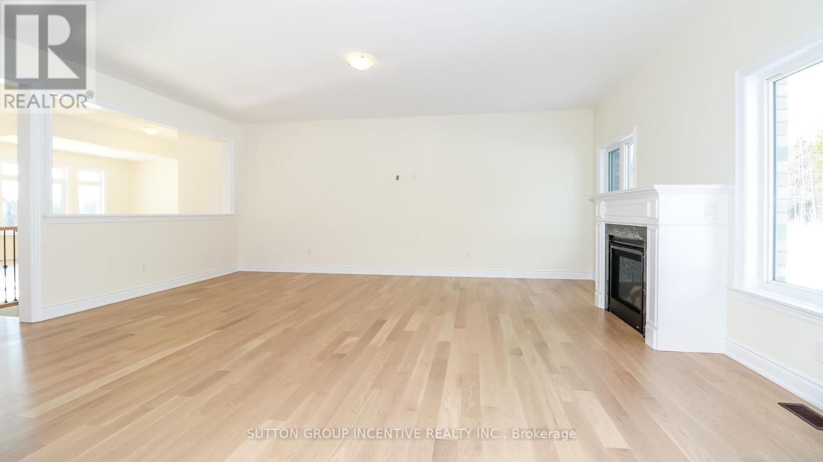 28 COTTONWOOD STREET Image 14