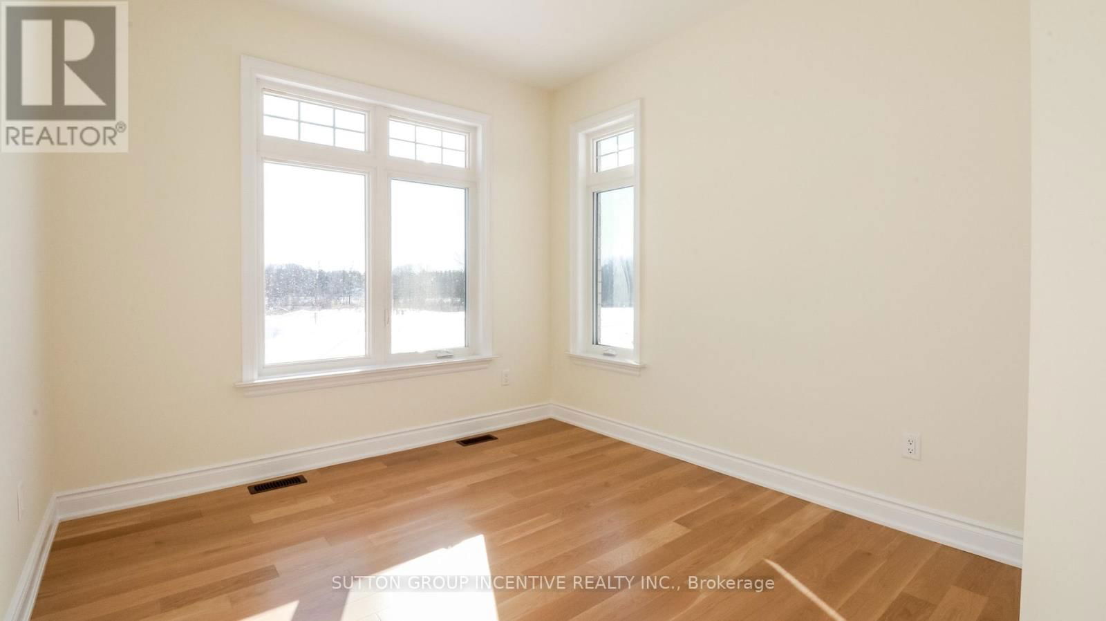 28 COTTONWOOD STREET Image 29