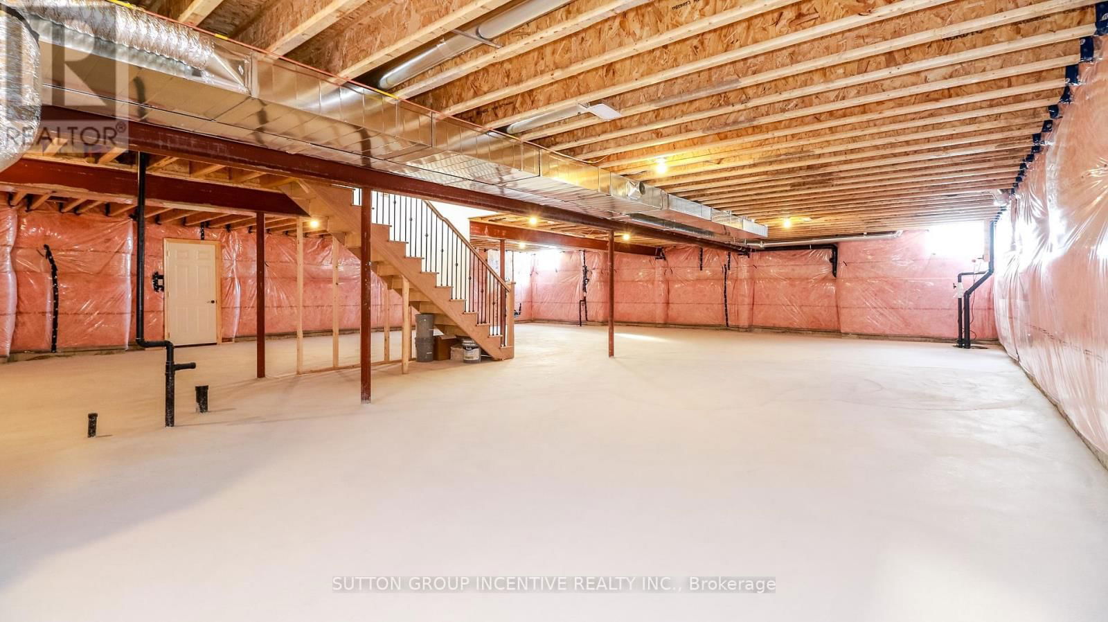 28 COTTONWOOD STREET Image 32