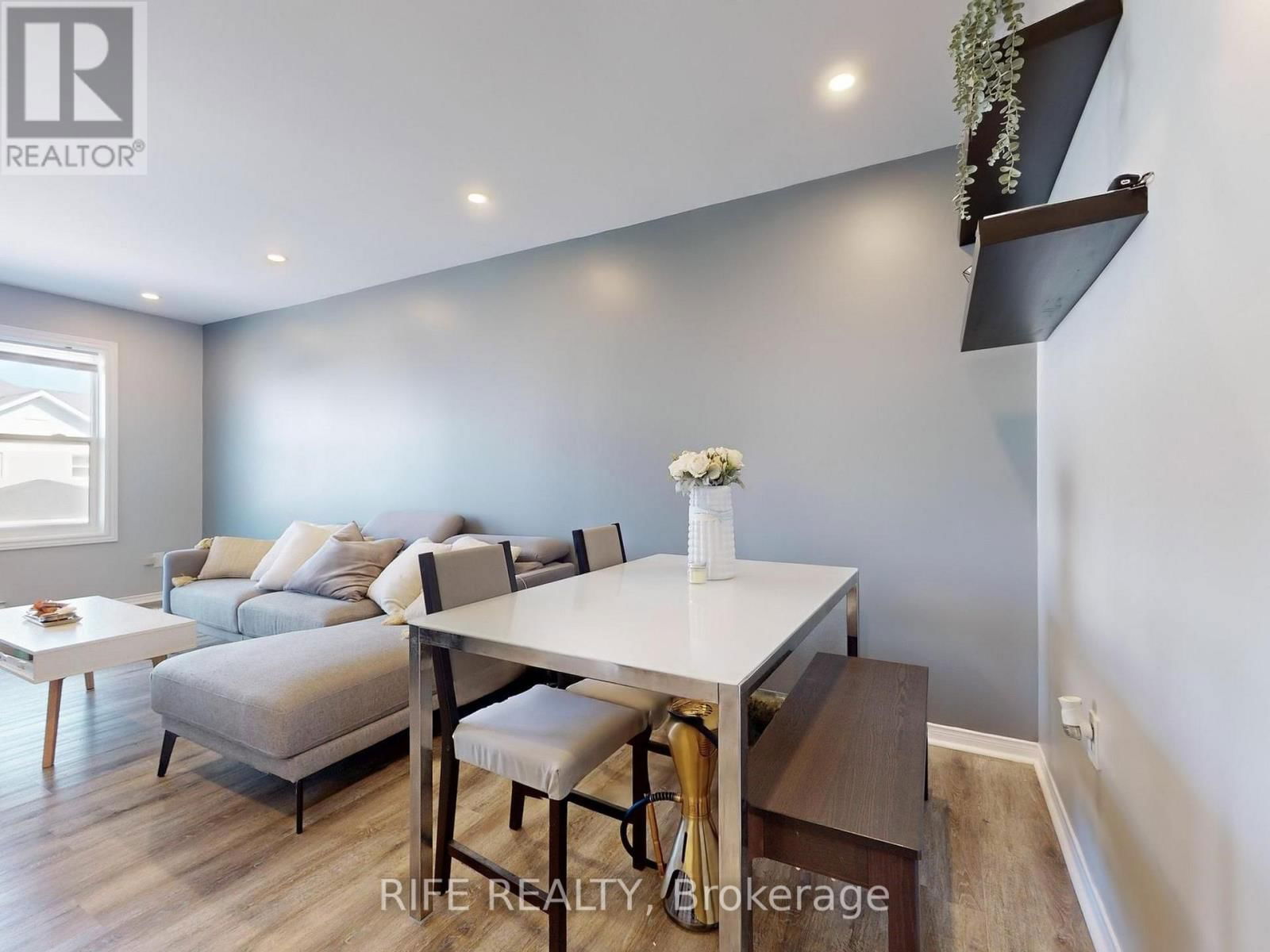 34 - 120 D'AMBROSIO DRIVE Image 14