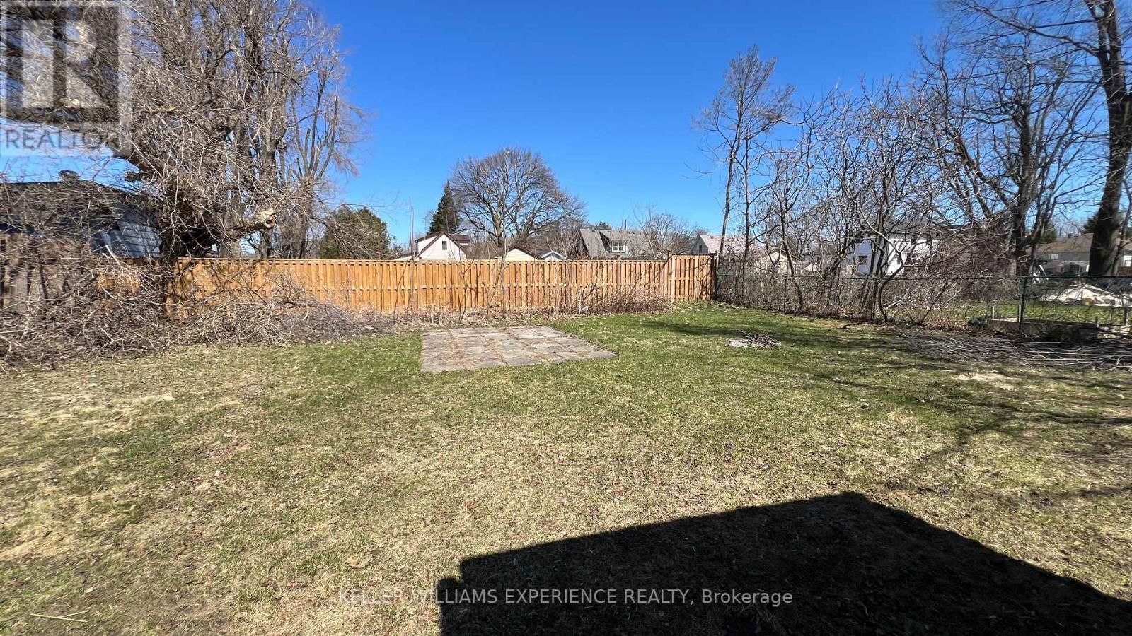 72 CAMPBELL AVENUE Image 8