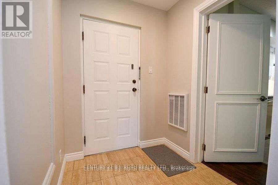 15 - 60 LAGUNA PARKWAY Image 5