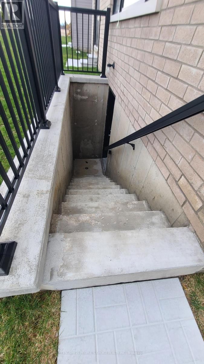 82 SUN VALLEY AVENUE Image 19