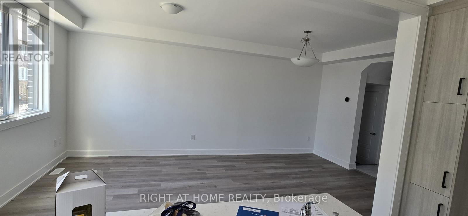 78 FOXLEY HEIGHTS Image 5