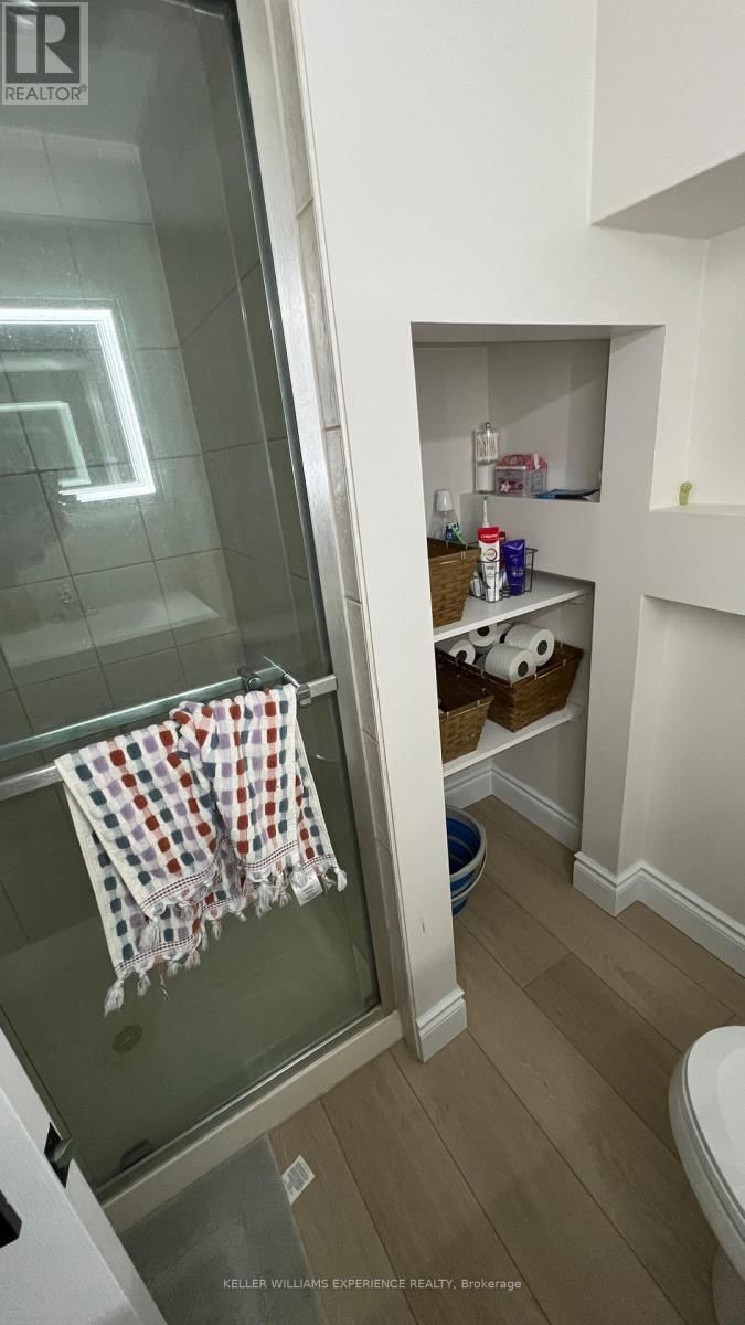 68 CAMPBELL AVENUE Image 15