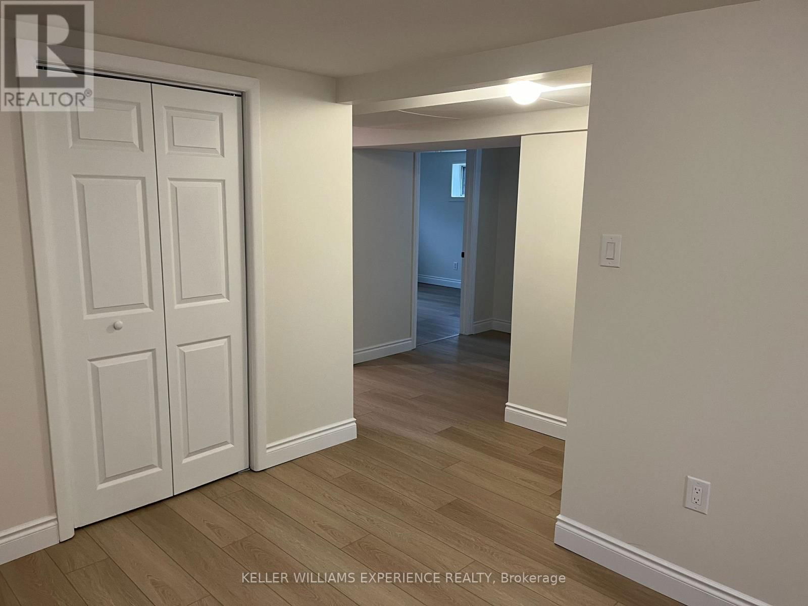 68 CAMPBELL AVENUE Image 8