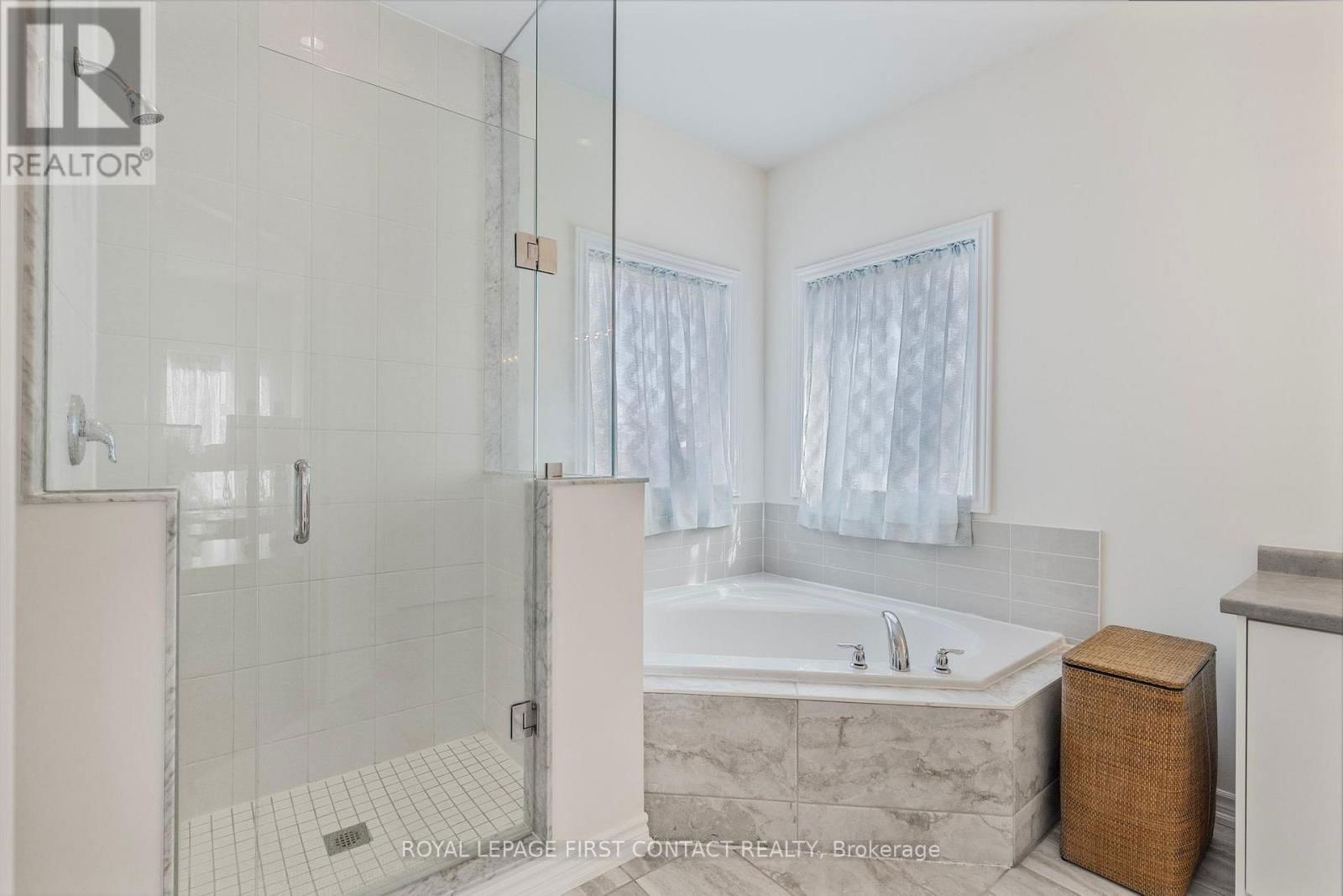 9 BEVERLY STREET Image 11