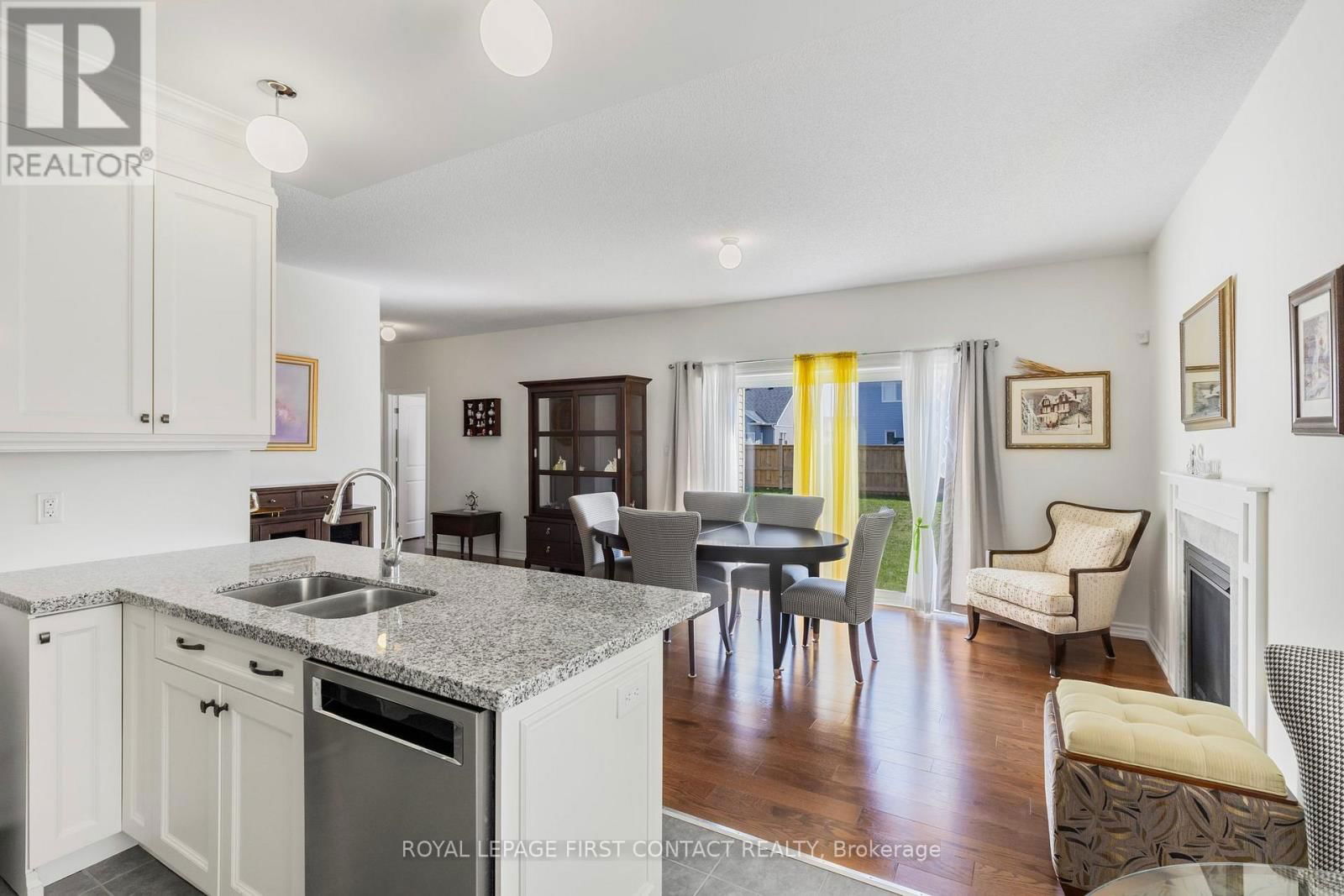 9 BEVERLY STREET Image 6