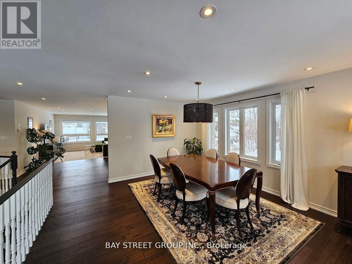 469 RAMBLEWOOD DRIVE Image 9