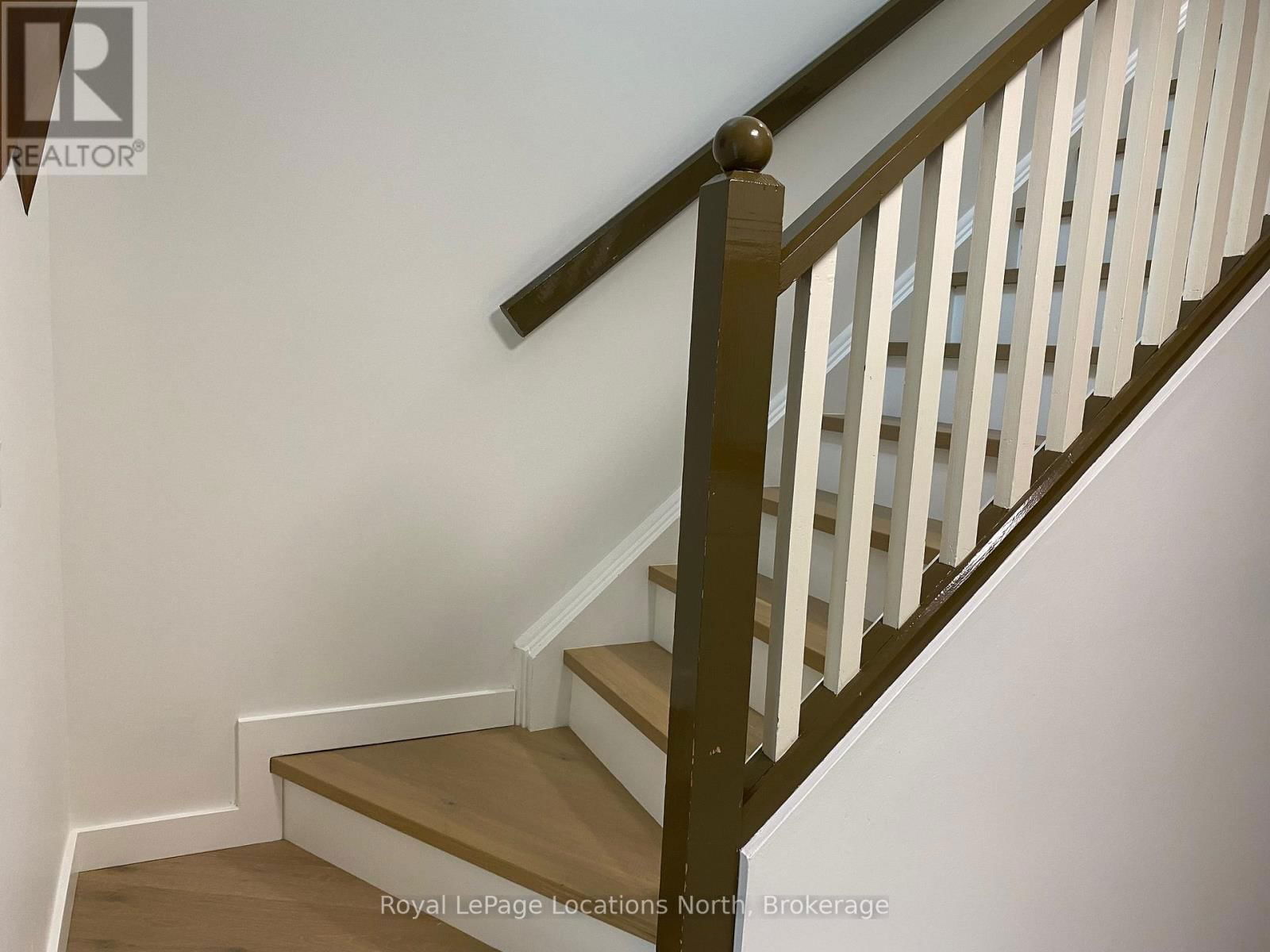 109 - 10 RAMBLINGS WAY Image 13