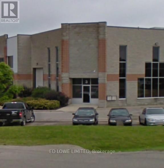 3 - 18 MOLLARD COURT Image 1