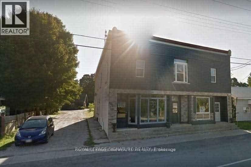 4570 PENETANGUISHENE ROAD Image 2