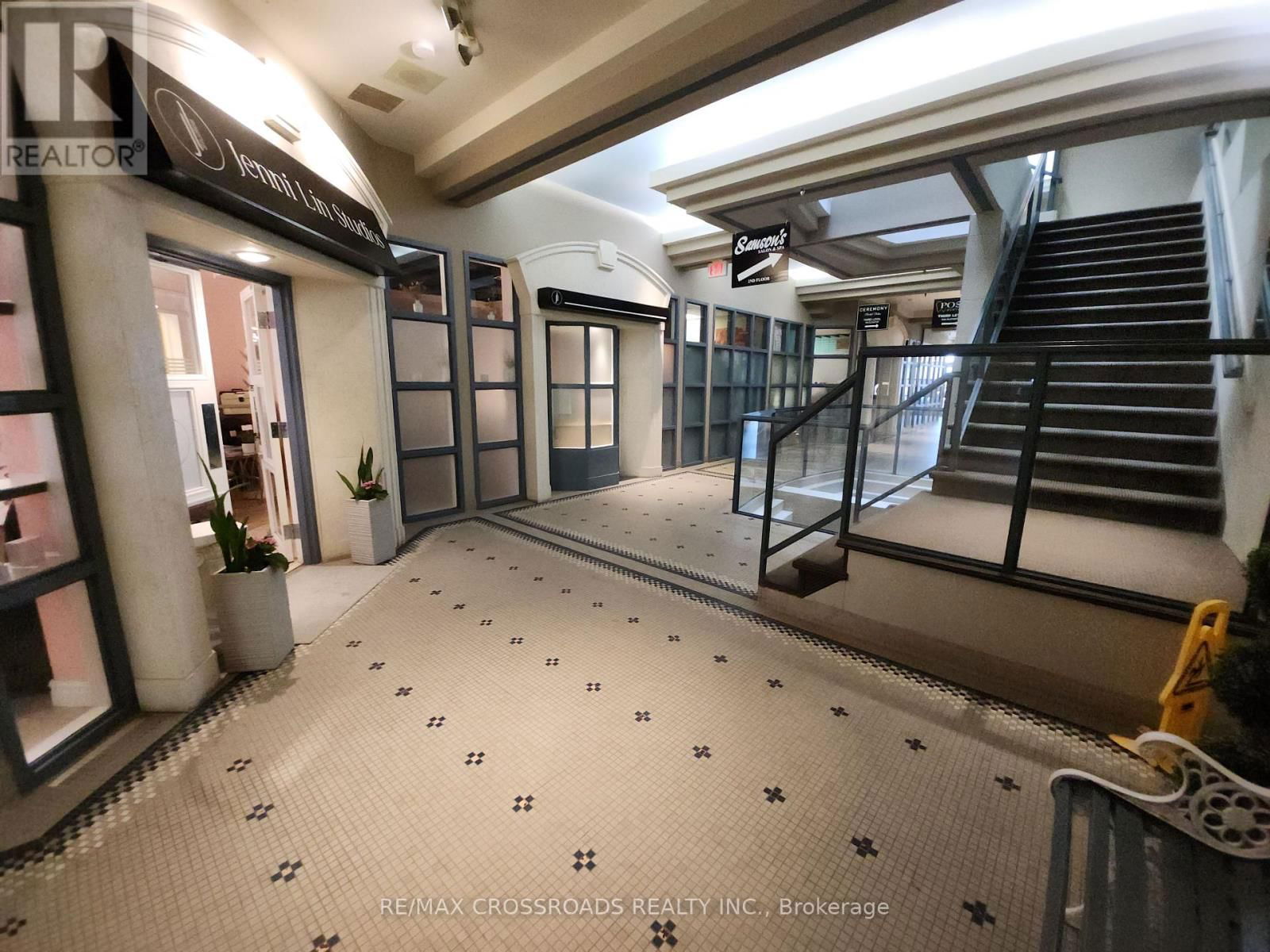 220D - 50 DUNLOP STREET Image 4