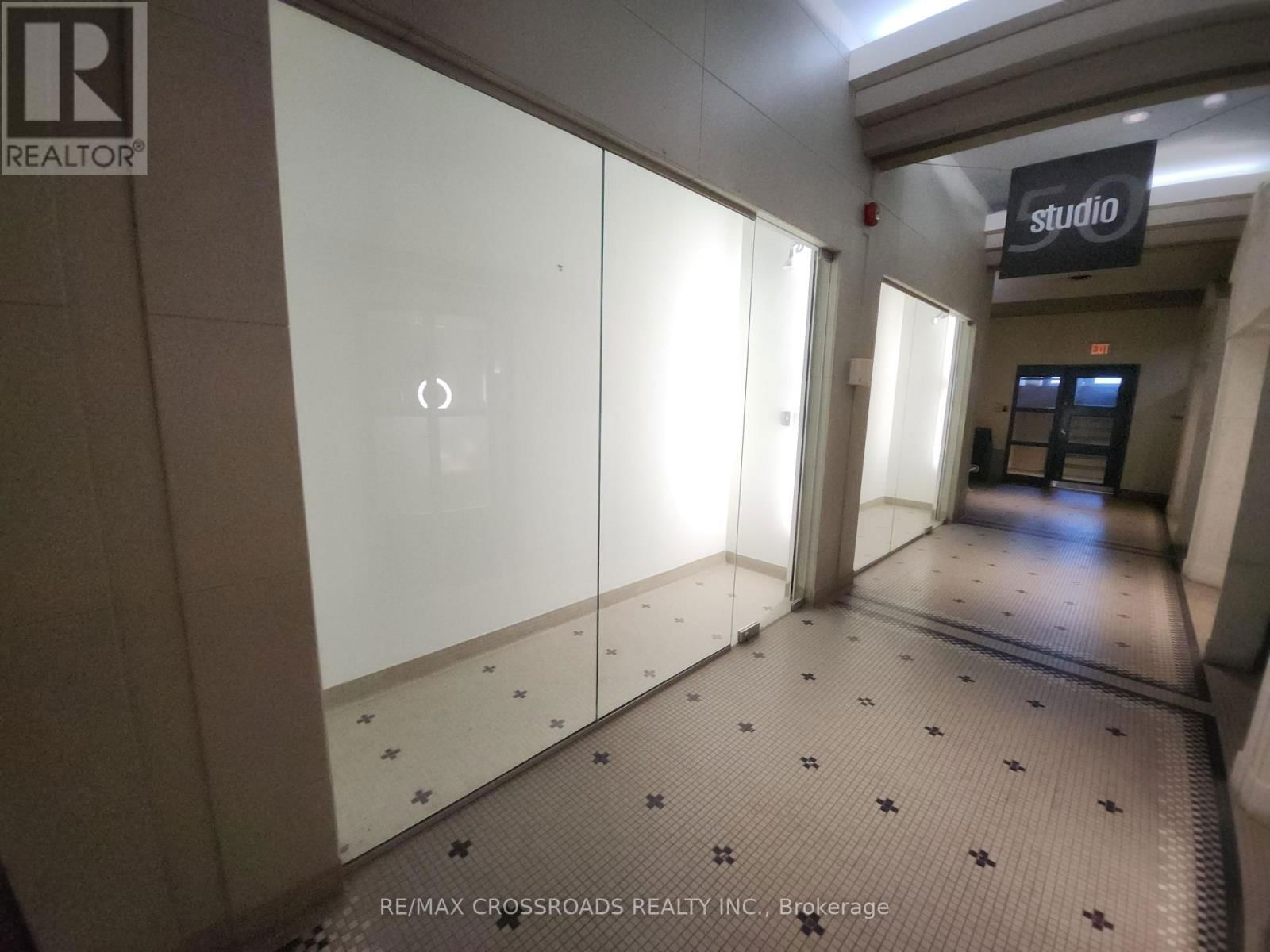 220D - 50 DUNLOP STREET Image 6