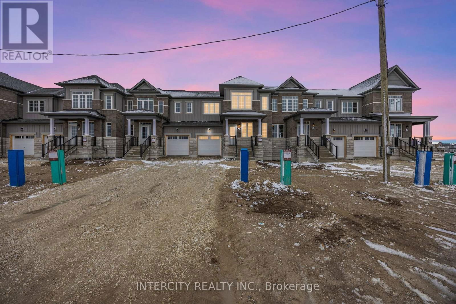 5 AVALON DRIVE Image 1