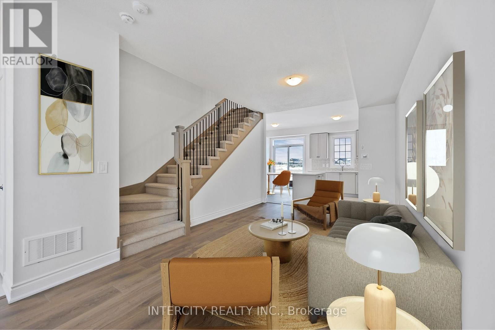 5 AVALON DRIVE Image 31