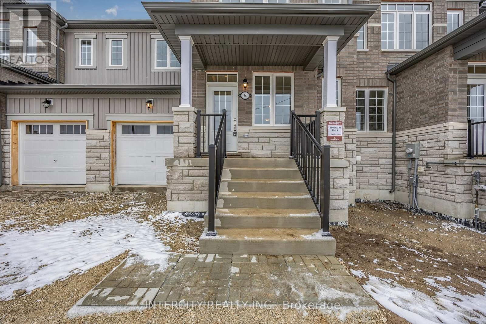 5 AVALON DRIVE Image 6